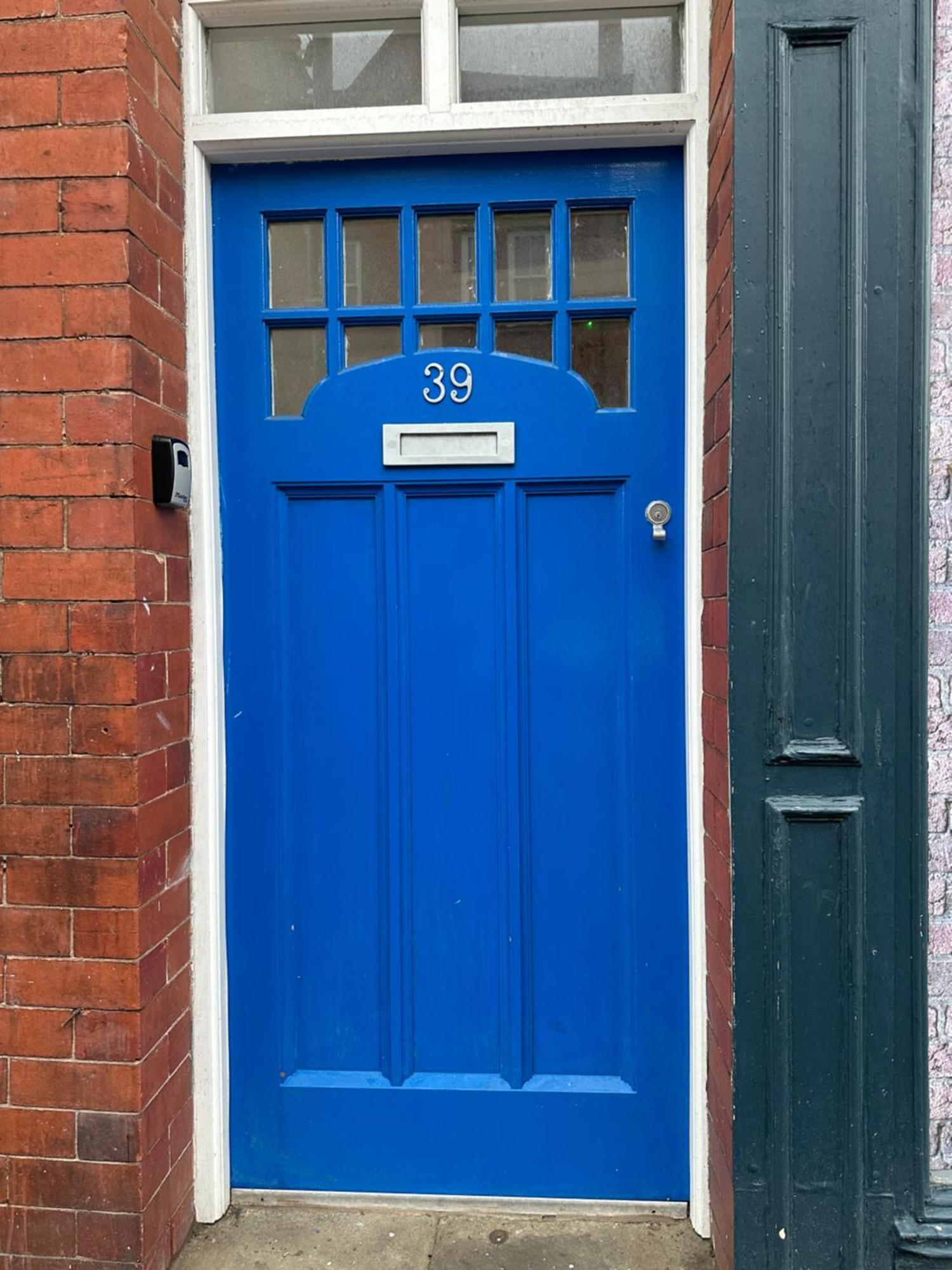 Central Colwyn Bay F1 エクステリア 写真